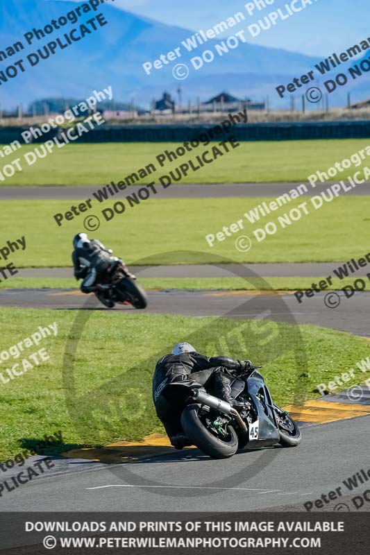 anglesey no limits trackday;anglesey photographs;anglesey trackday photographs;enduro digital images;event digital images;eventdigitalimages;no limits trackdays;peter wileman photography;racing digital images;trac mon;trackday digital images;trackday photos;ty croes